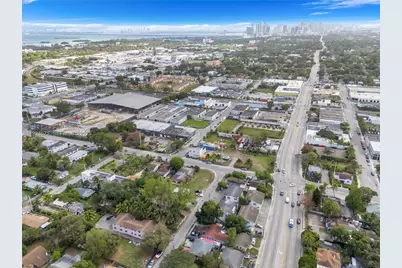 7525 NE Miami Ct, Miami, FL 33138 - Photo 7