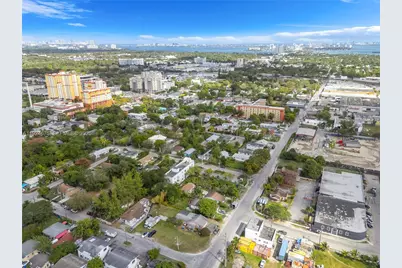 7525 NE Miami Ct, Miami, FL 33138 - Photo 29