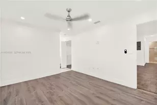1236 N Hiatus Rd, Pembroke Pines, FL 33026 - Photo 17