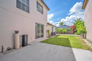 13030 NW 8th St, Miami, FL 33182 - Photo 9