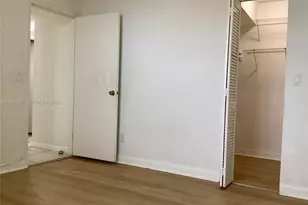 2020 NE 135th St, North Miami, FL 33181 - Photo 17