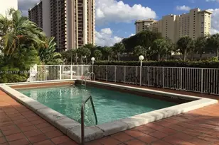 1650 NE 115th St, Miami, FL 33181 - Photo 13