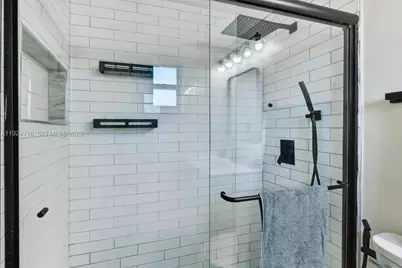 8210 E Sailmaker Ln, Jacksonville, FL 32210 - Photo 53