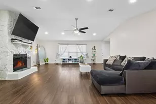 8210 E Sailmaker Ln, Jacksonville, FL 32210 - Photo 19