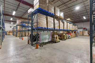 1041 E 24th St, Hialeah, FL 33013 - Photo 11