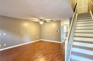 6965 NW 173rd Dr, Hialeah, FL 33015 - Photo 3