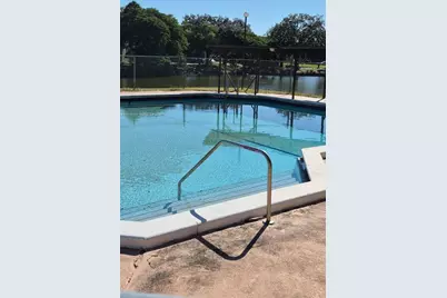 8020 Hampton Blvd #202, North Lauderdale, FL 33068 - Photo 9