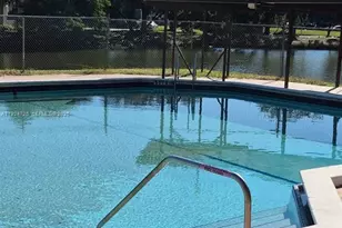 8020 Hampton Blvd, North Lauderdale, FL 33068 - Photo 9