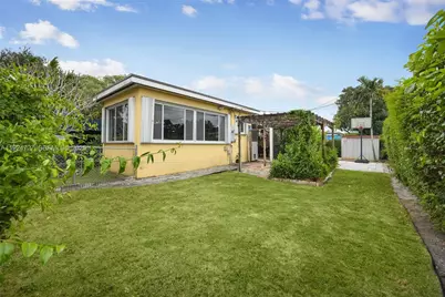 1420 SW 82nd Ave, Miami, FL 33144 - Photo 21