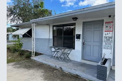 521 SW 9th St #1, Hallandale Beach, FL 33009 - Photo 1