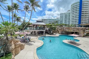 5225 Collins Ave, Miami Beach, FL 33140 - Photo 13