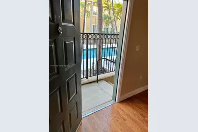 2891 NE 185th St #1006, Aventura, FL 33180 - Photo 11