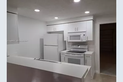 1428 Coronado Rd #3-38, Weston, FL 33327 - Photo 5