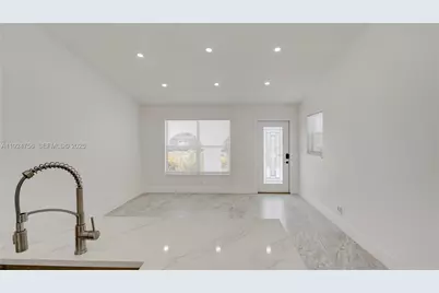 1035 NW 11th Ct, Fort Lauderdale, FL 33311 - Photo 19