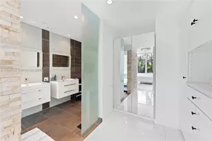 2100 Park Ave, Miami Beach, FL 33139 - Photo 9