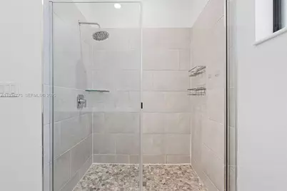 15815 NW 91st Ct, Miami Lakes, FL 33018 - Photo 25