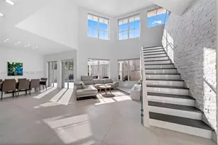 1549 Breakwater Terrace, Hollywood, FL 33019 - Photo 15