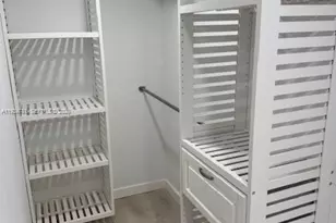 1605 Meridian Ave, Miami Beach, FL 33139 - Photo 11