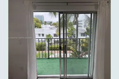 1605 Meridian Ave #401, Miami Beach, FL 33139 - Photo 5