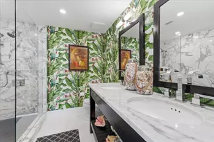 100 Lincoln Rd, Miami Beach, FL 33139 - Photo 17