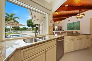 2729 NW 28th St, Boca Raton, FL 33434 - Photo 21