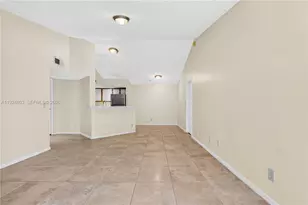 12510 Vista Isles Dr, Sunrise, FL 33325 - Photo 13