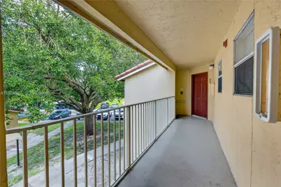 12510 Vista Isles Dr #1227, Sunrise, FL 33325 - Photo 7