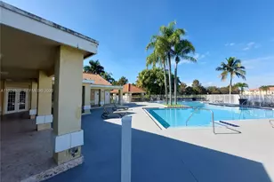 12510 Vista Isles Dr, Sunrise, FL 33325 - Photo 17