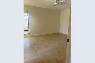8810 SW 123rd Ct #M201, Miami, FL 33186 - Photo 9