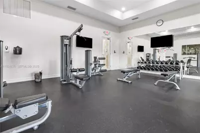 3337 W 91st Ter, Hialeah, FL 33018 - Photo 23