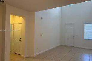 7540 NW 114th Pl, Doral, FL 33178 - Photo 5