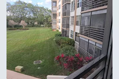 900 St Charles Pl #208, Pembroke Pines, FL 33026 - Photo 25