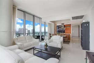 1100 Biscayne Blvd, Miami, FL 33132 - Photo 9