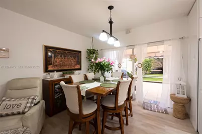 14738 SW 9th Ln, Miami, FL 33194 - Photo 15