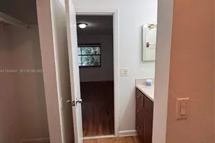 3625 SW 70th Ave, Miramar, FL 33023 - Photo 9