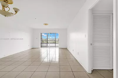 879 NE 195th St #424, Miami, FL 33179 - Photo 19