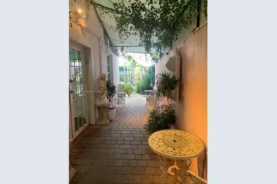 1239 Alton Rd, Miami Beach, FL 33139 - Photo 21