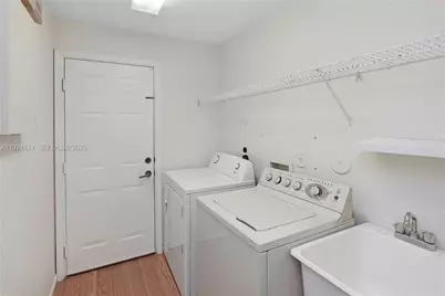 1923 Harbor View Cir #1923, Weston, FL 33327 - Photo 17