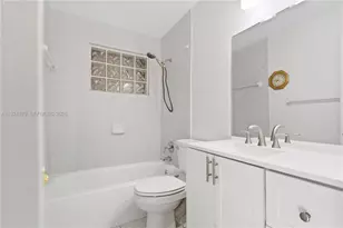 1410 NW 42nd St, Fort Lauderdale, FL 33309 - Photo 33