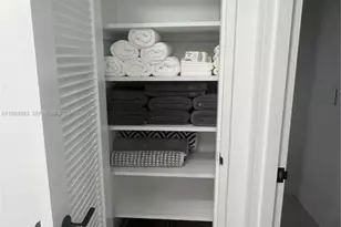 5700 Collins Ave, Miami Beach, FL 33140 - Photo 33