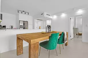 5700 Collins Ave, Miami Beach, FL 33140 - Photo 13