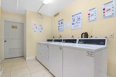 5700 Collins Ave #3J, Miami Beach, FL 33140 - Photo 41