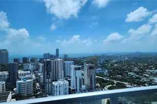 185 SW 7th St, Miami, FL 33130 - Photo 1