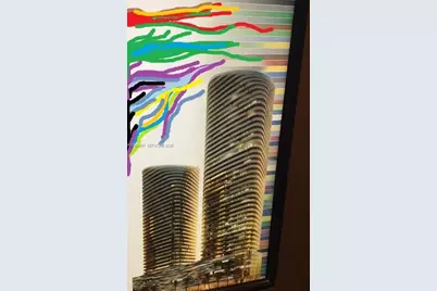 45 SW 9th St #3201, Miami, FL 33130 - Photo 1