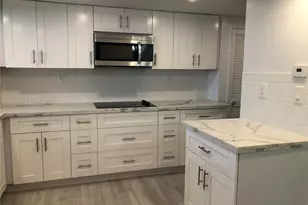 905 Brickell Bay Dr, Miami, FL 33131 - Photo 11