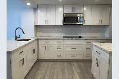 905 Brickell Bay Dr #1126, Miami, FL 33131 - Photo 13