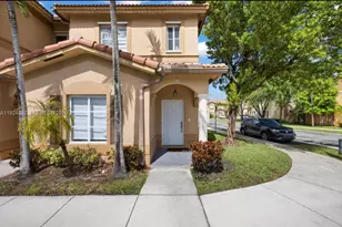 8362 NW 107 Ct, Doral, FL 33178 - Photo 1