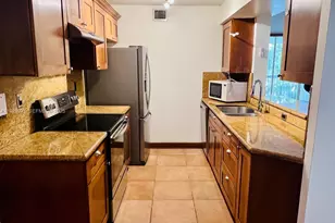 4990 NW 97th Pl, Doral, FL 33178 - Photo 13