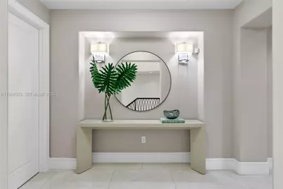 288 S Coconut Ln, Miami Beach, FL 33139 - Photo 23