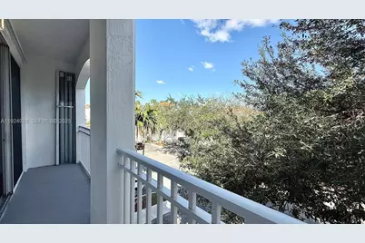 11032 Legacy Dr #301, Palm Beach Gardens, FL 33410 - Photo 15